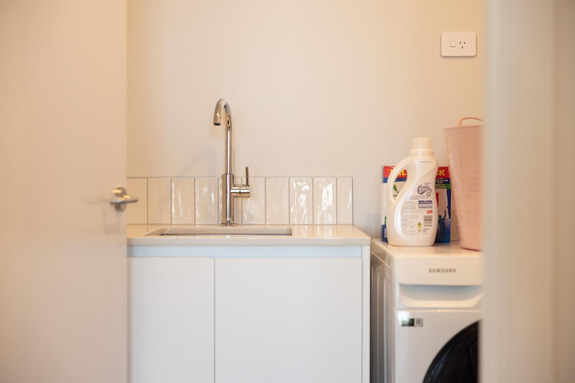 Luxury 2 Bedroom Cbd Apartment With Free Parking Christchurch Eksteriør bilde