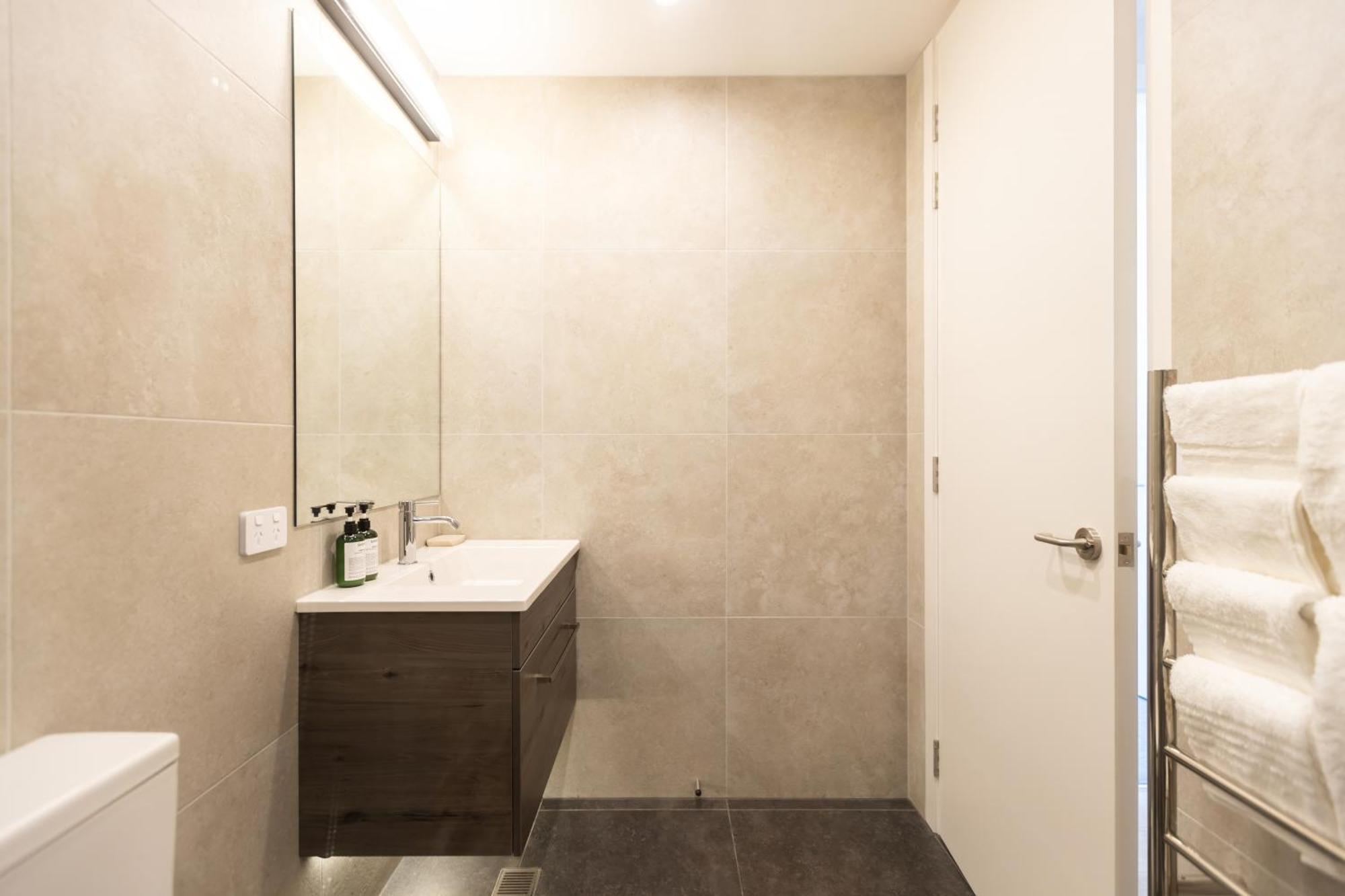Luxury 2 Bedroom Cbd Apartment With Free Parking Christchurch Eksteriør bilde